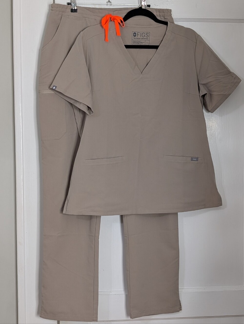 Figs Scrub Set Yola Slim Pants & Casma Top Women's Large Tall  - Boulder Khaki